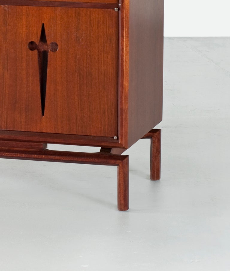 Edmond Spence Cabinet In Excellent Condition For Sale In Washington, DC
