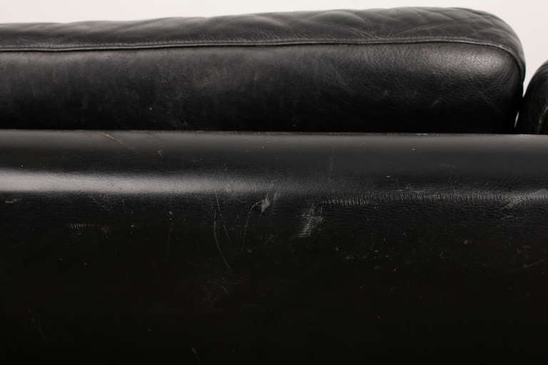 Danish Mid Century Modern Black Leather Sofa 5