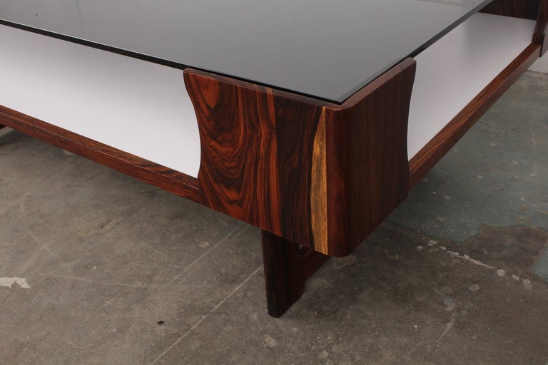 Newly Produced Rosewood Mid-Century Modern Style Coffee Table In Excellent Condition In North Hollywood, CA