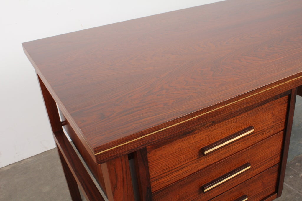 Danish  Mid Century Modern Rosewood Executive Desk In Excellent Condition In North Hollywood, CA