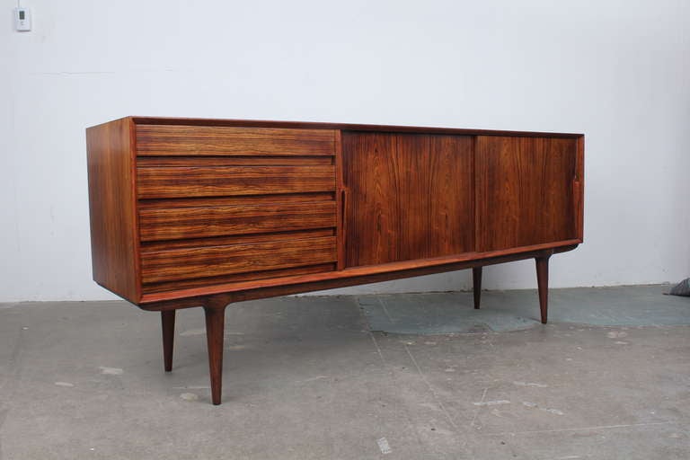 Gunni Omann, model 18 Danish Mid Century Modern Rosewood Sideboard 2