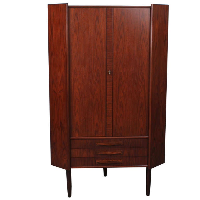 Danish Modern Mid Century Rosewood Corner Bar. at 1stdibs