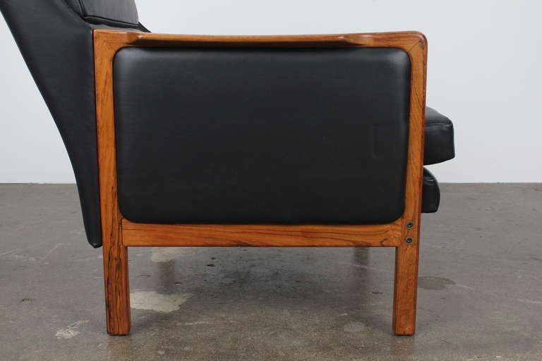 Black Leather Midcentury Modern Danish Lounge Chair 3