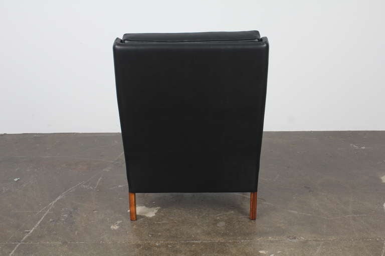 Black Leather Midcentury Modern Danish Lounge Chair 4