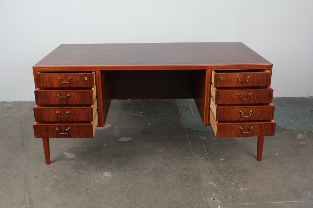 Mid-Century Modern Danish Rosewood Executive Desk 4