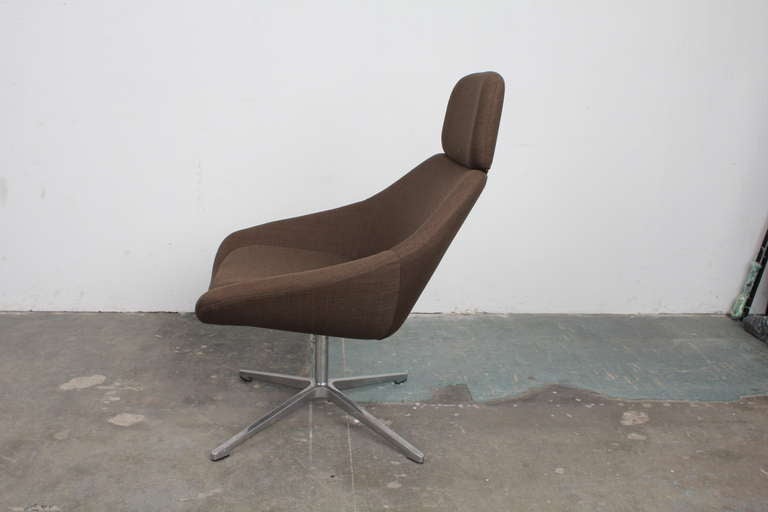 Mid Century Modern Swivel Lounge Chair 3