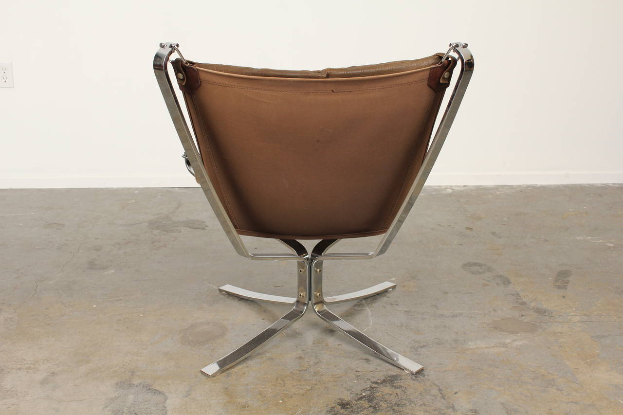 Falcon Chair by Sigurd Resell In Good Condition In North Hollywood, CA