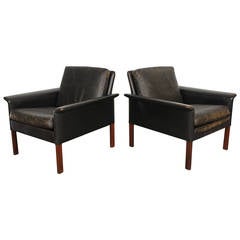 Pair of Hans Olsen Black Leather Mid-Century Lounge Chairs