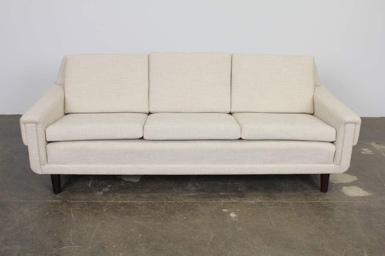 Off-White Danish Three-Seat Sofa with Rosewood Legs 4