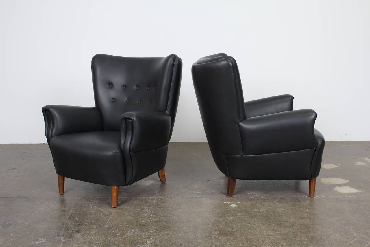 Pair of Black Leather Tufted Danish 1950s Lounge Chairs 2
