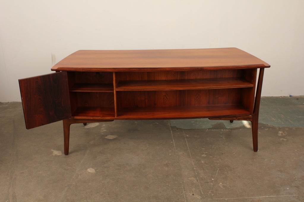 Danish modern executive rosewood desk by Svend Aage Madsen 3