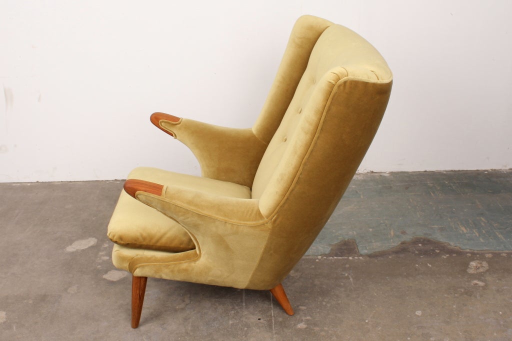 Newly Restored Danish Modern Papa Bear Style Lounge Chair In Excellent Condition In North Hollywood, CA