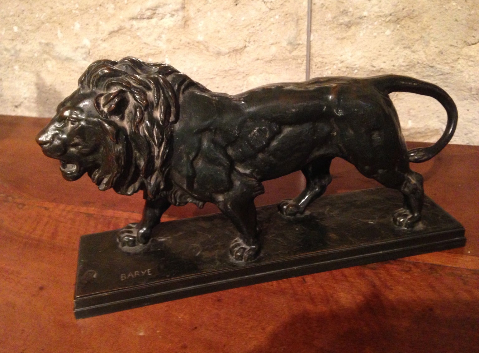 Barye: "Lion walking"