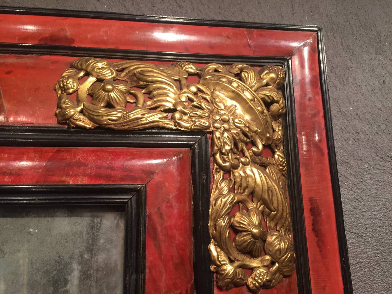 Louis XIII Flemish 17th Century Red Tortoiseshell Mirror