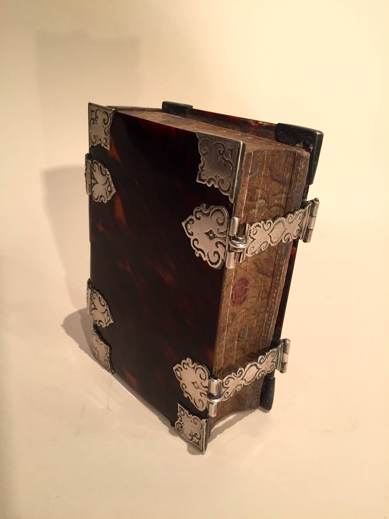 Exceptional Flemish Tortoiseshell and Silver Mounted Book , 1706 For Sale 2