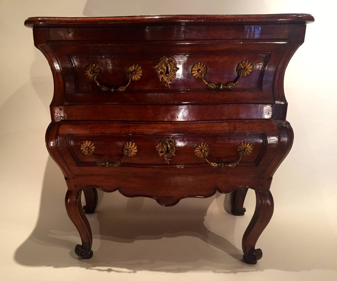 Louis XV French Small Commode, Bordeaux circa 1730 For Sale