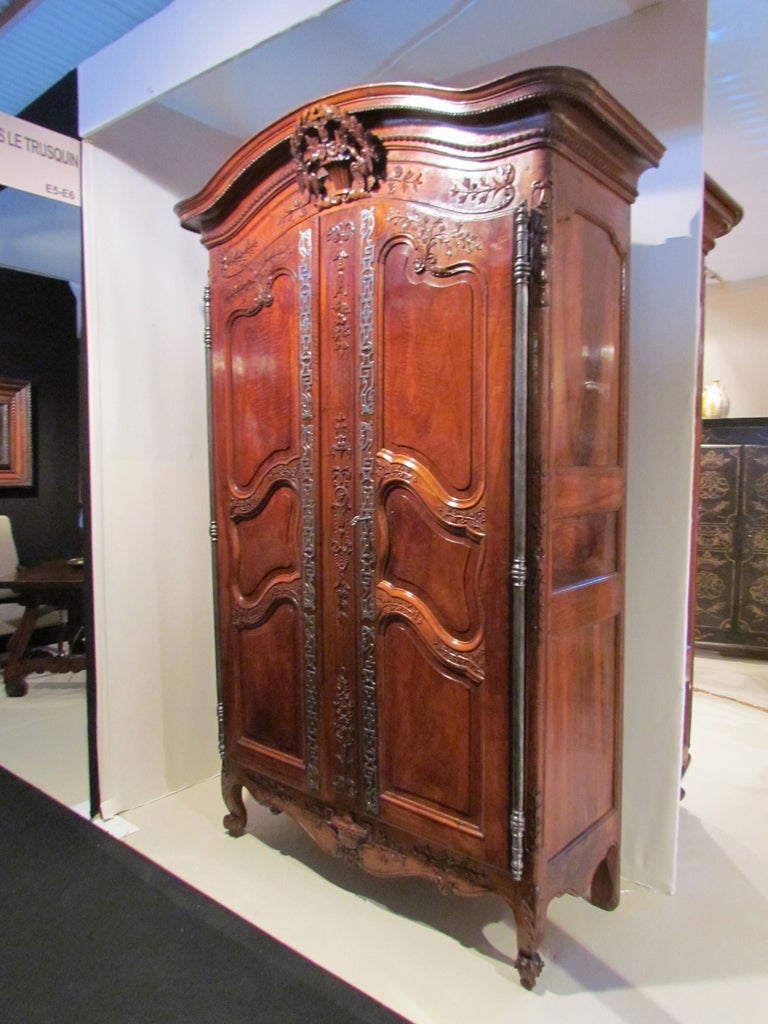 French Fine Armoire