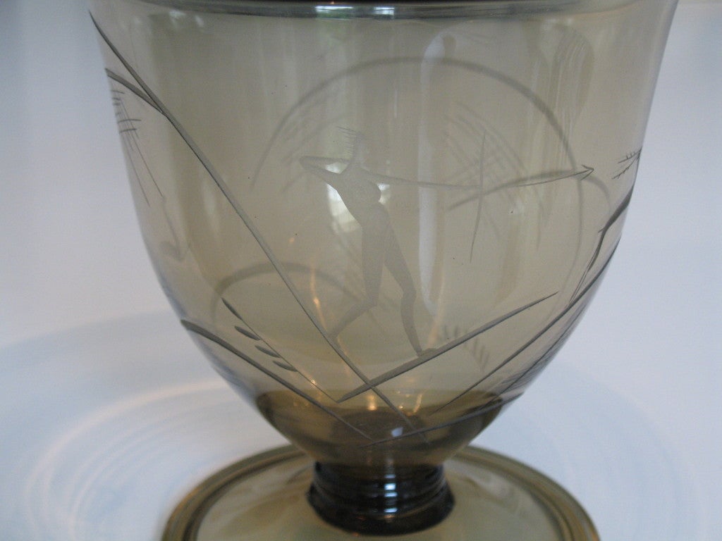 Superb Art Deco Engraved Vase By Daum Nancy For Sale 1