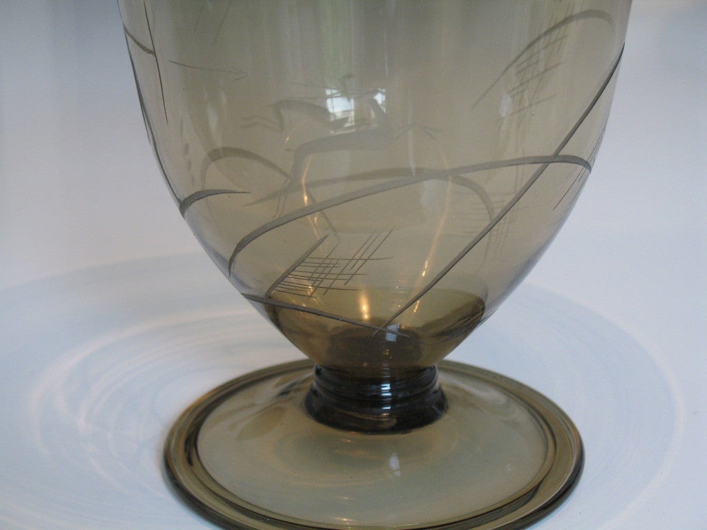 Superb Art Deco Engraved Vase By Daum Nancy For Sale 2