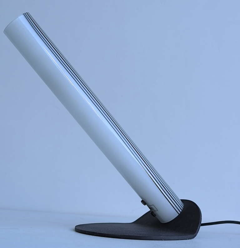 Murano Glass And Metal Tube Lamp Italy 1970s In Excellent Condition For Sale In Den Haag, NL