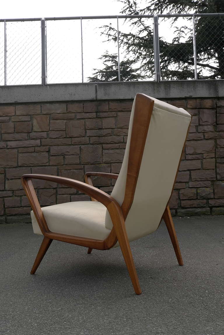 Italian White Leather Armchair In Style Of Gio Ponti Ca 1950's 1