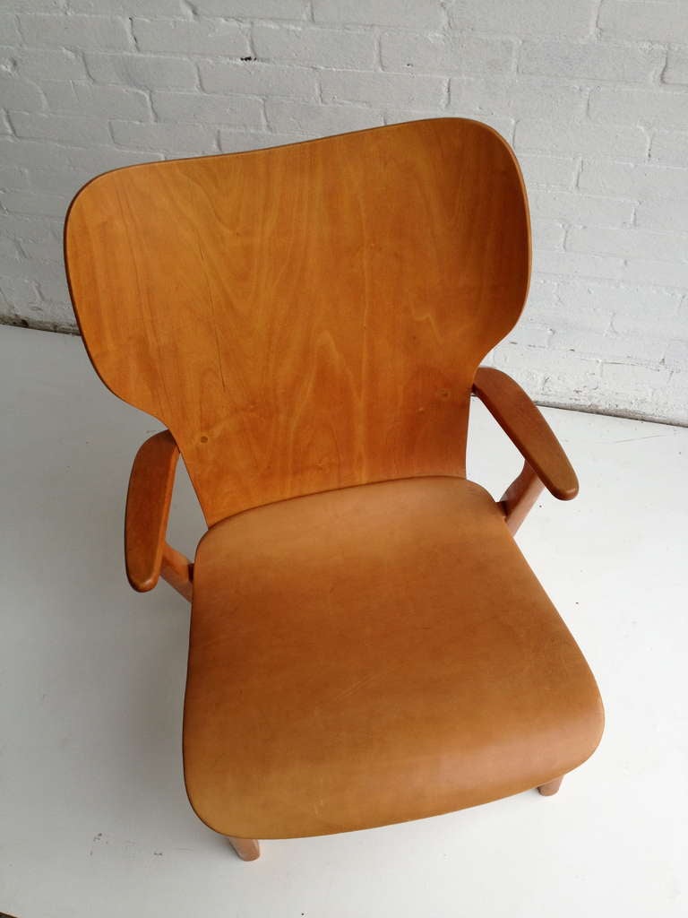Ilmari Tapiovaara Domus leather and plywood armchair 1948 3