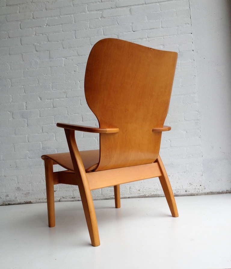 Ilmari Tapiovaara Domus leather and plywood armchair 1948 In Good Condition In Den Haag, NL