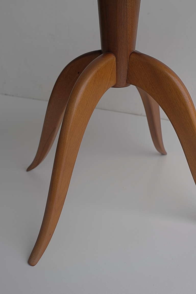 Wood Elegant wooden oval Italian side table 1960s For Sale