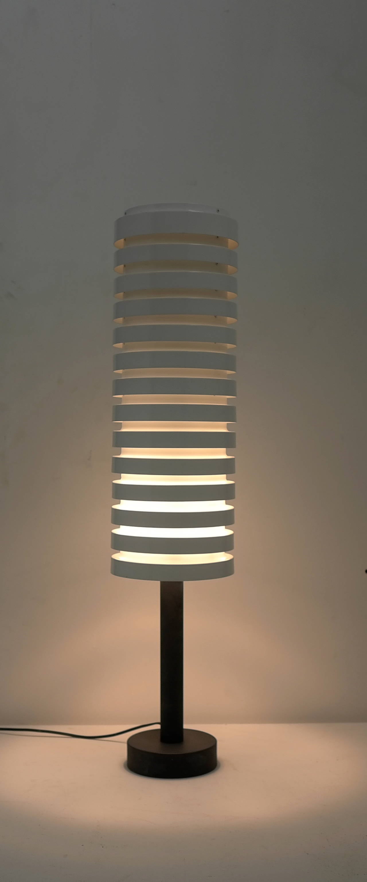 Mid-Century Modern Hans Agne Jakobsson White Metal Floor Lamp