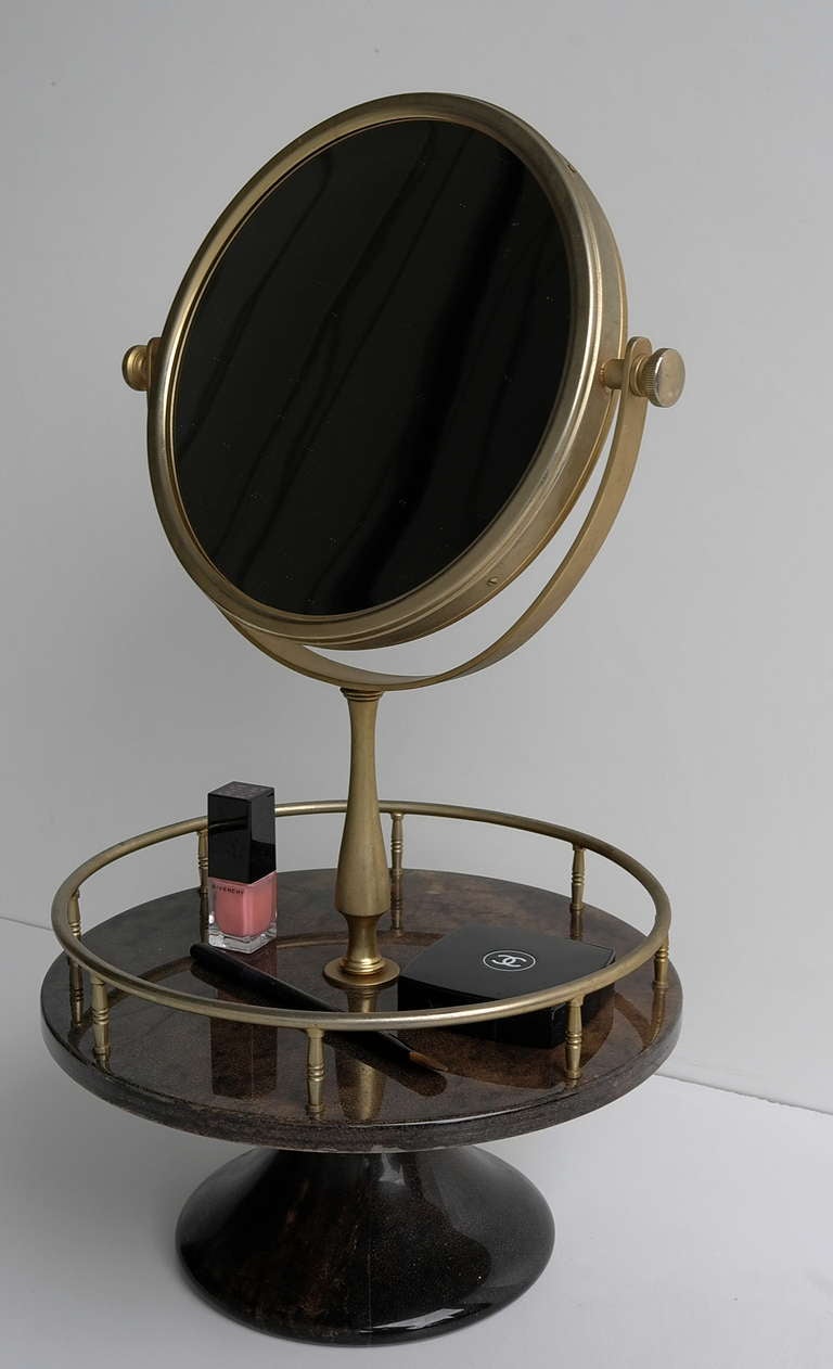 Rare Aldo Tura Goatskin parchment Vanity mirror In Good Condition In Den Haag, NL