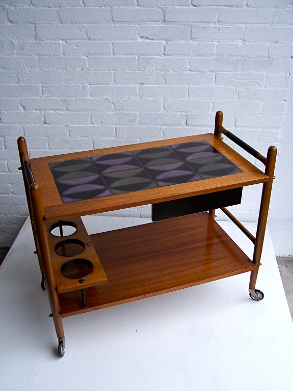 Danish Tea Cart With Abstract Tile Top In Good Condition In Den Haag, NL