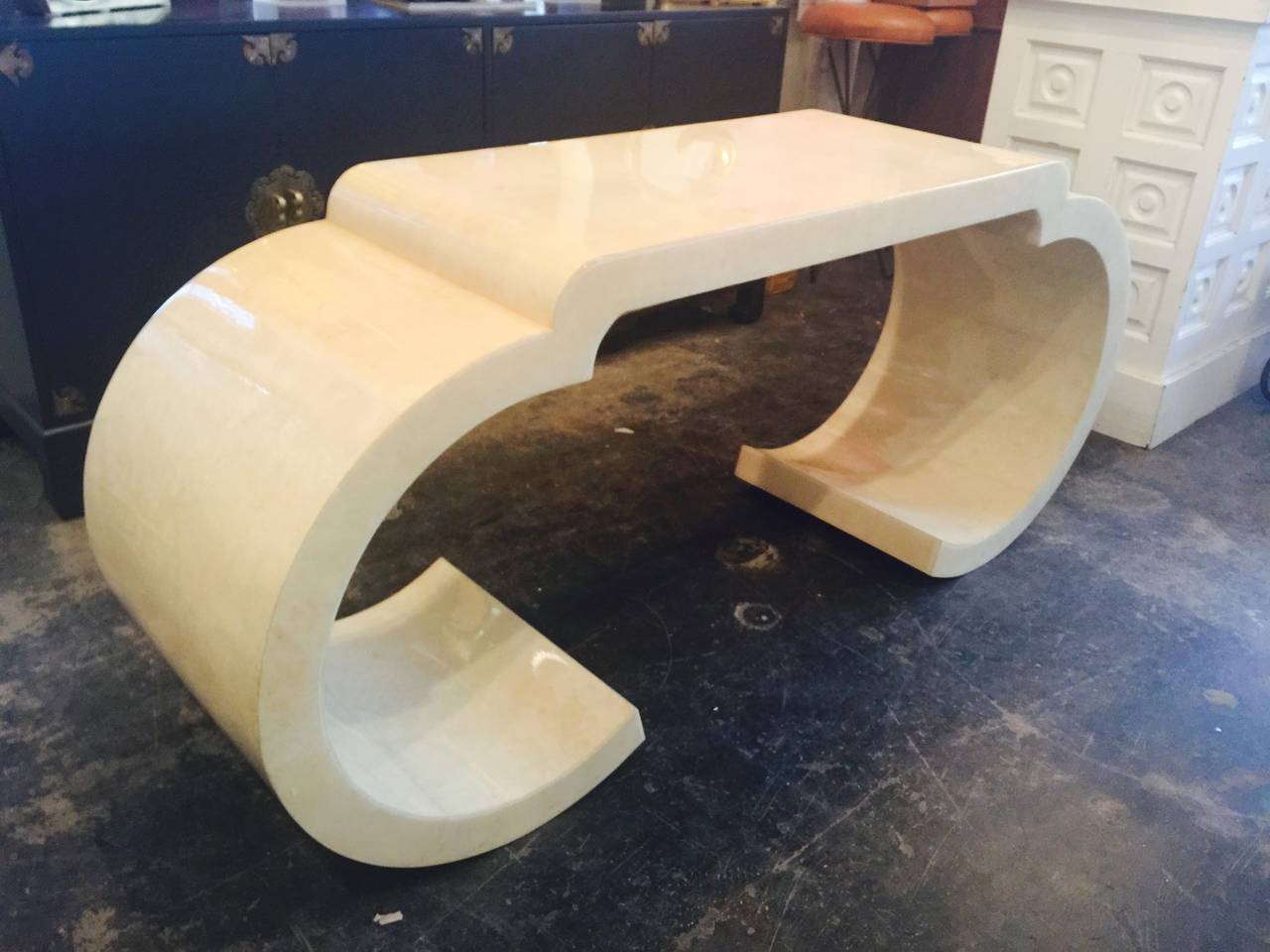 Parchment Style Console Table In Good Condition In Dallas, TX