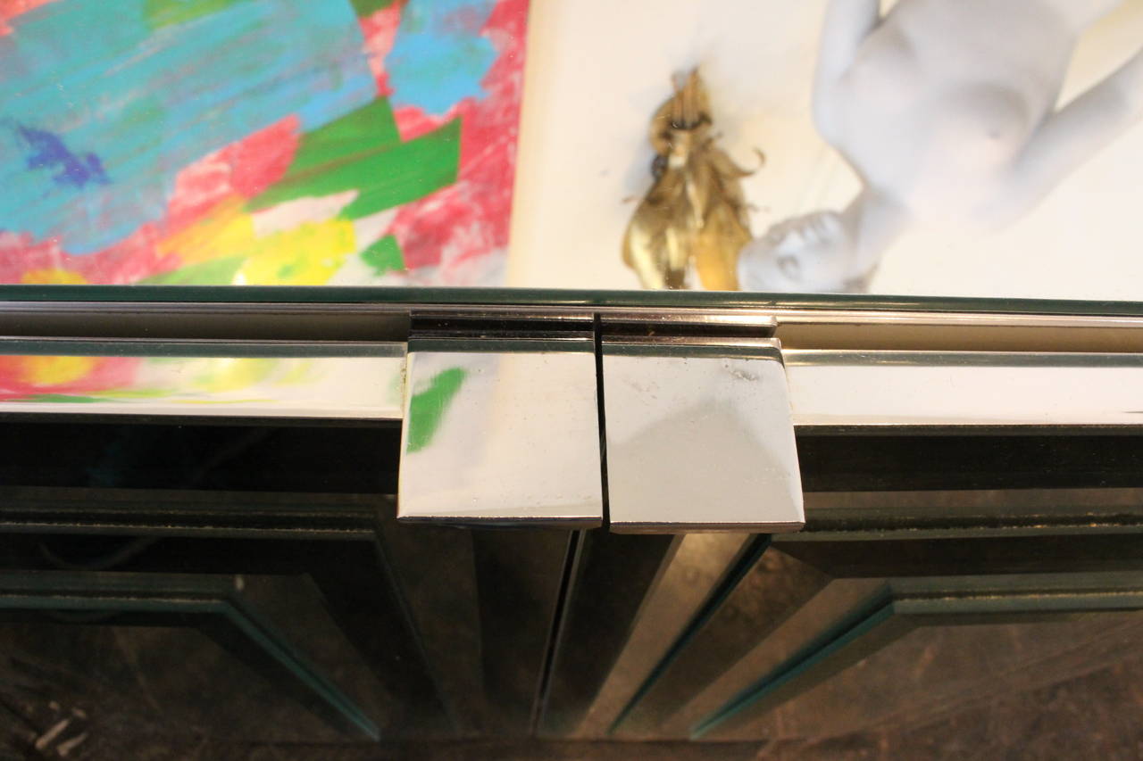 Pair of Ello Mirrored Nightstands 3