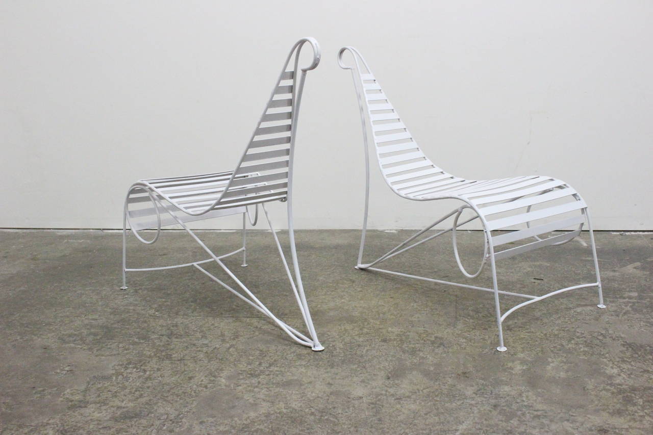20th Century Pair of Lounge Chairs in the Style of the 