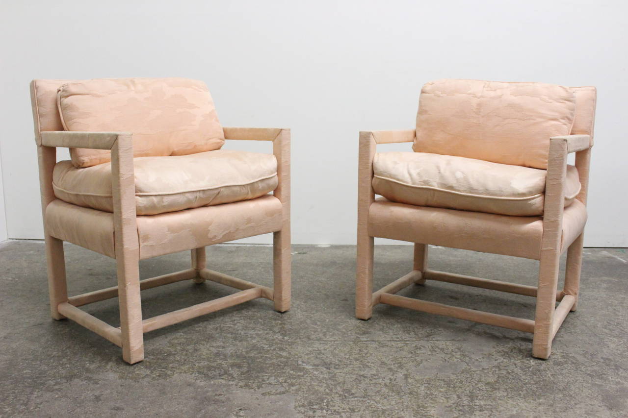 Mid-Century Modern Pair of Pink Silk 1970s Parsons Chairs by Century