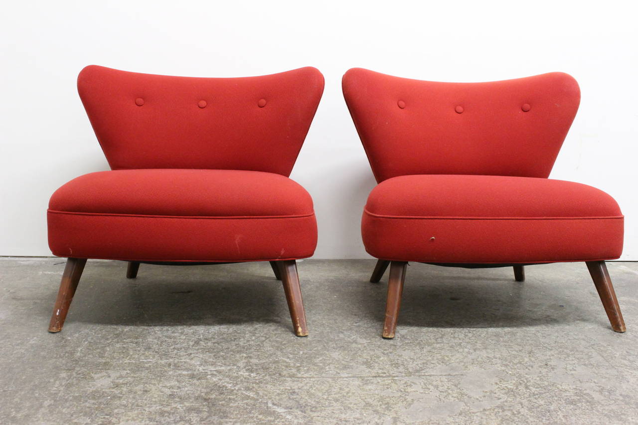 Pair of 1940s Red Wingback Slipper Chairs in the Style of Gilbert Rohde 1