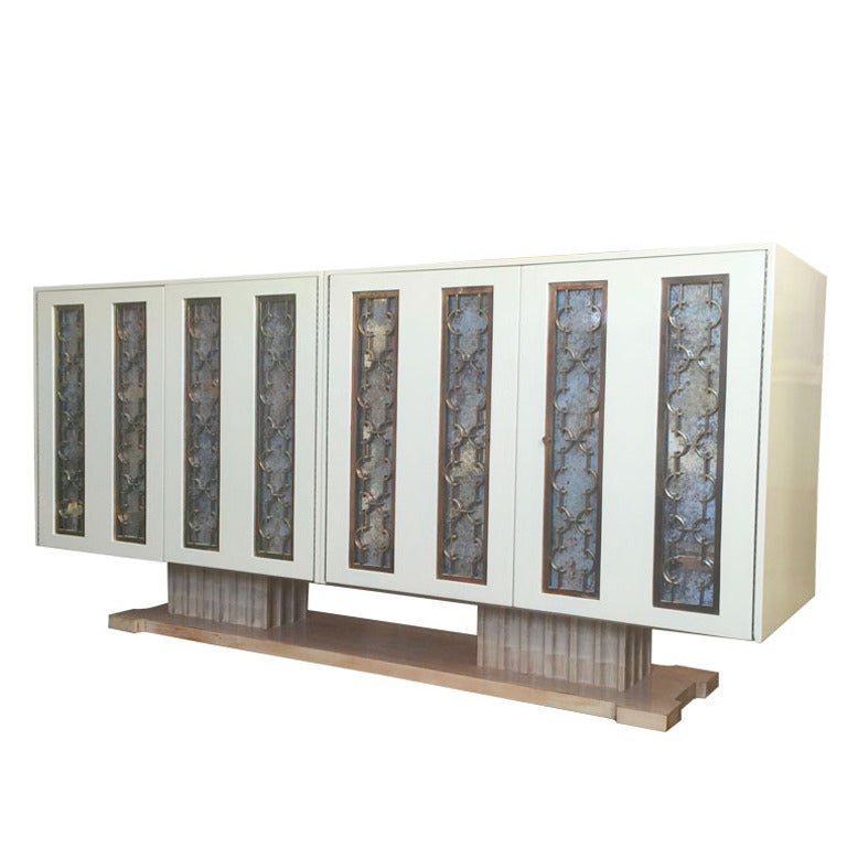 Lacquered Credenza by Renzo Rutili for Johnson