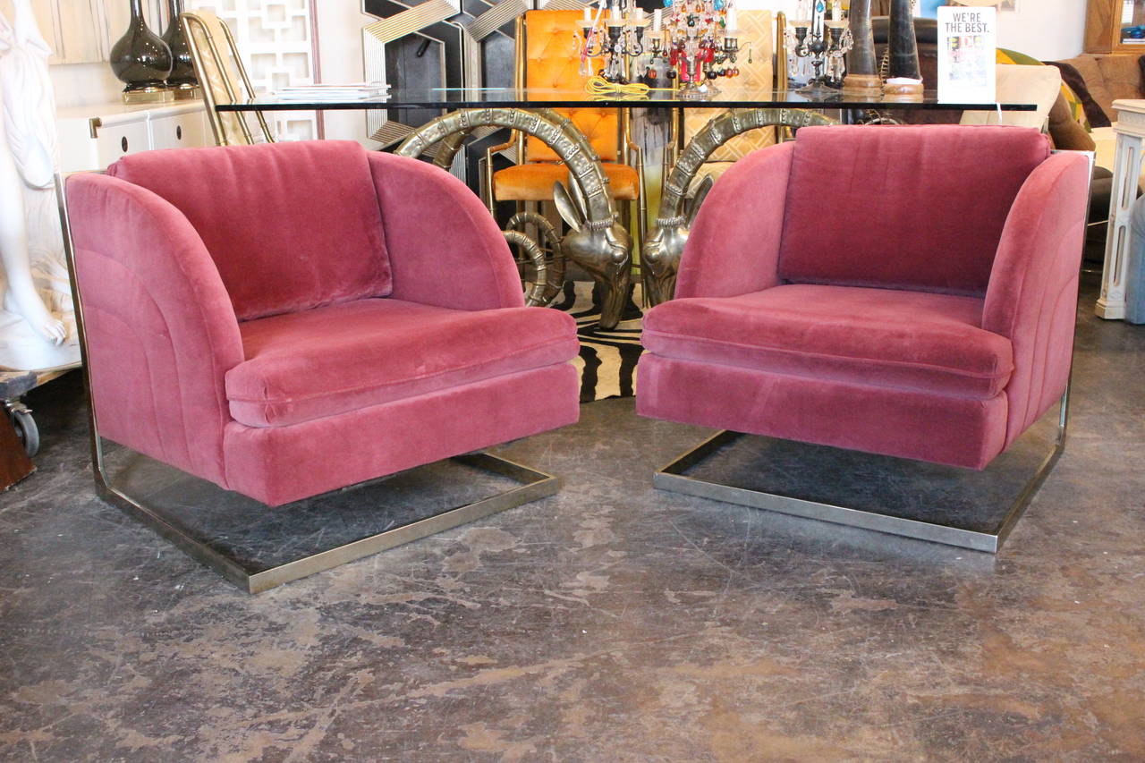 Pair of Pink 1970s Disco Chairs in the Style of Milo Baughman 5