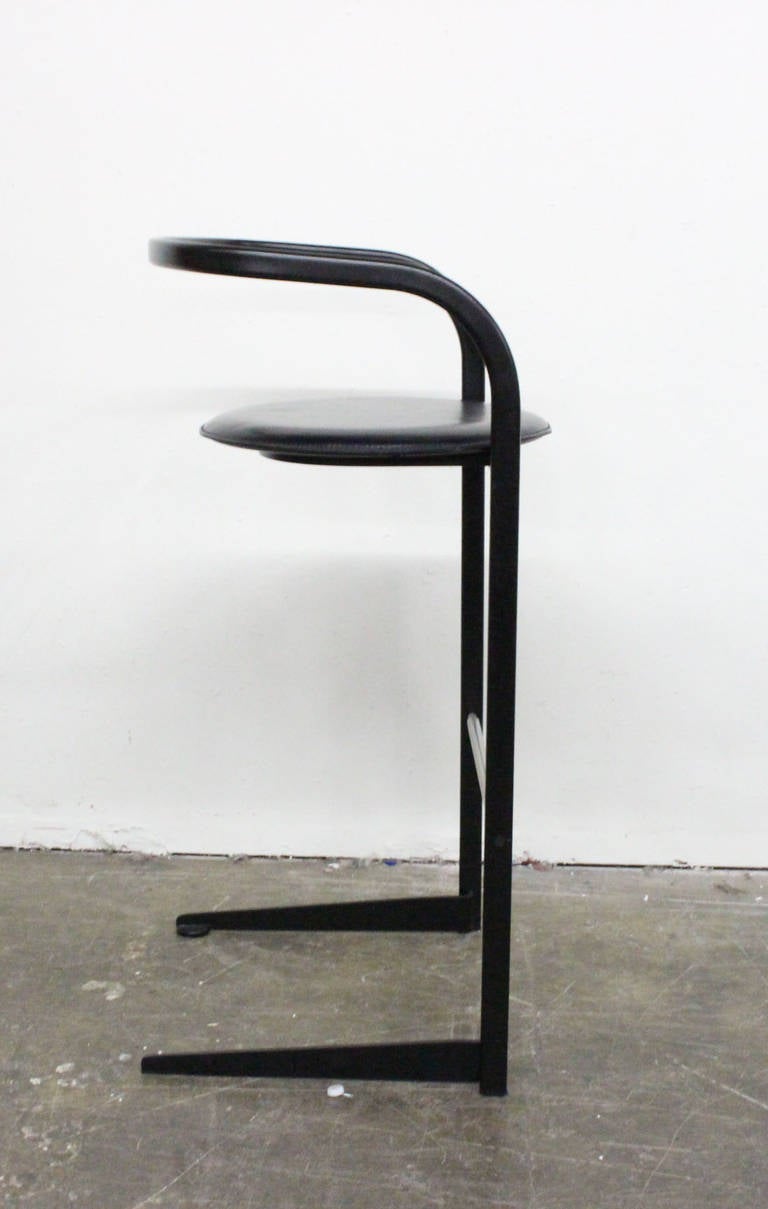 Pair of Barstools by Toshiyuki Kita for ICF by Atelier In Good Condition In Dallas, TX