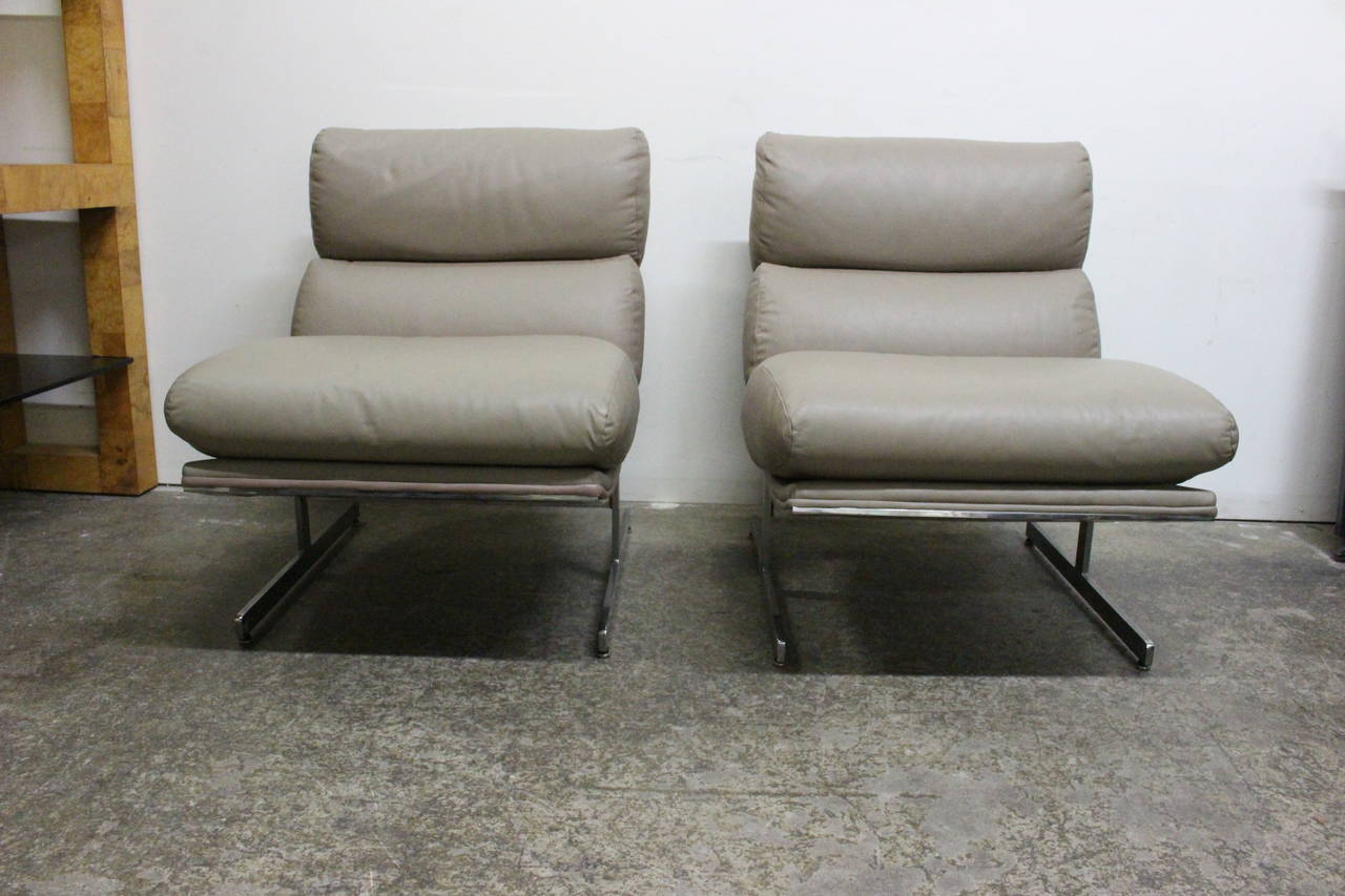 20th Century Pair of Leather Chairs by Kipp Stewart for Directional