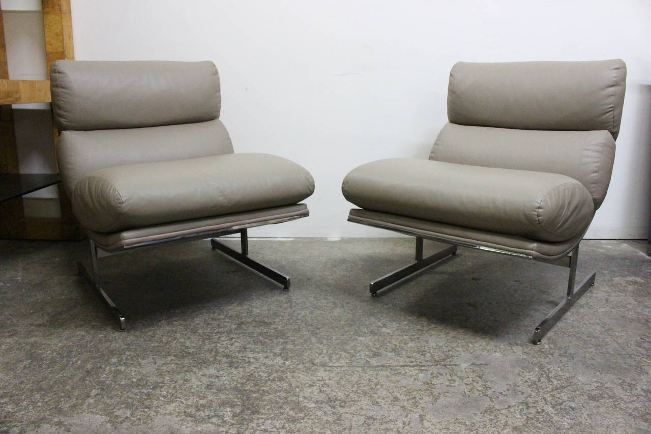 Pair of Leather Chairs by Kipp Stewart for Directional In Good Condition In Dallas, TX