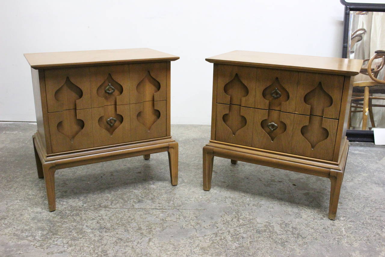 Mid-Century Modern Pair Moroccan Style Hollywood Regency Nightstands by United