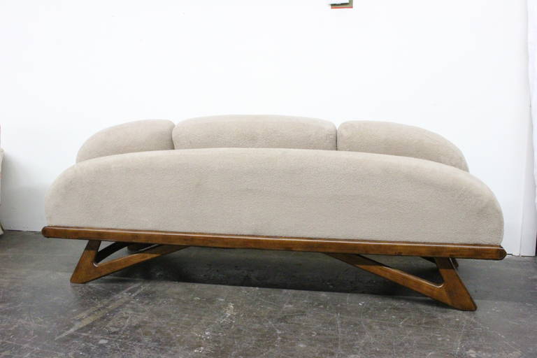 Gondola Sofa in the Style of Adrian Pearsall 1