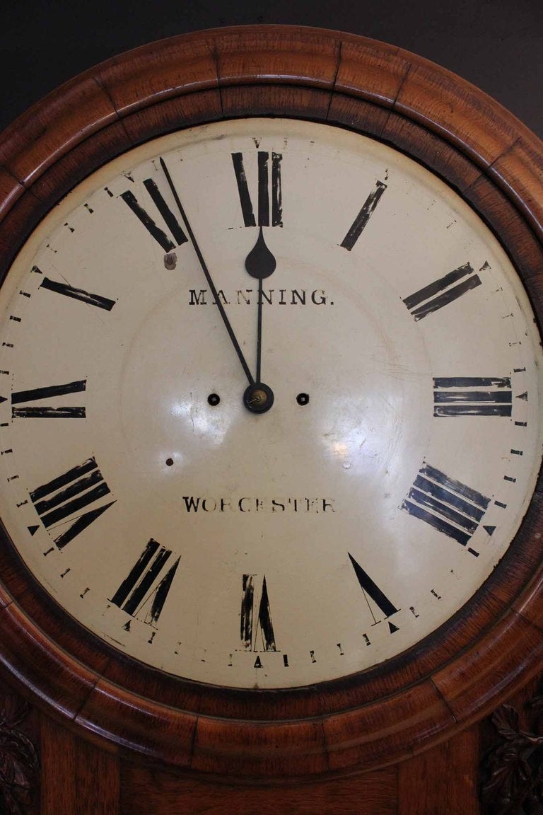 Huge Oak Casted Victorian Wall Clock  In Excellent Condition For Sale In Gloucestershire, GB