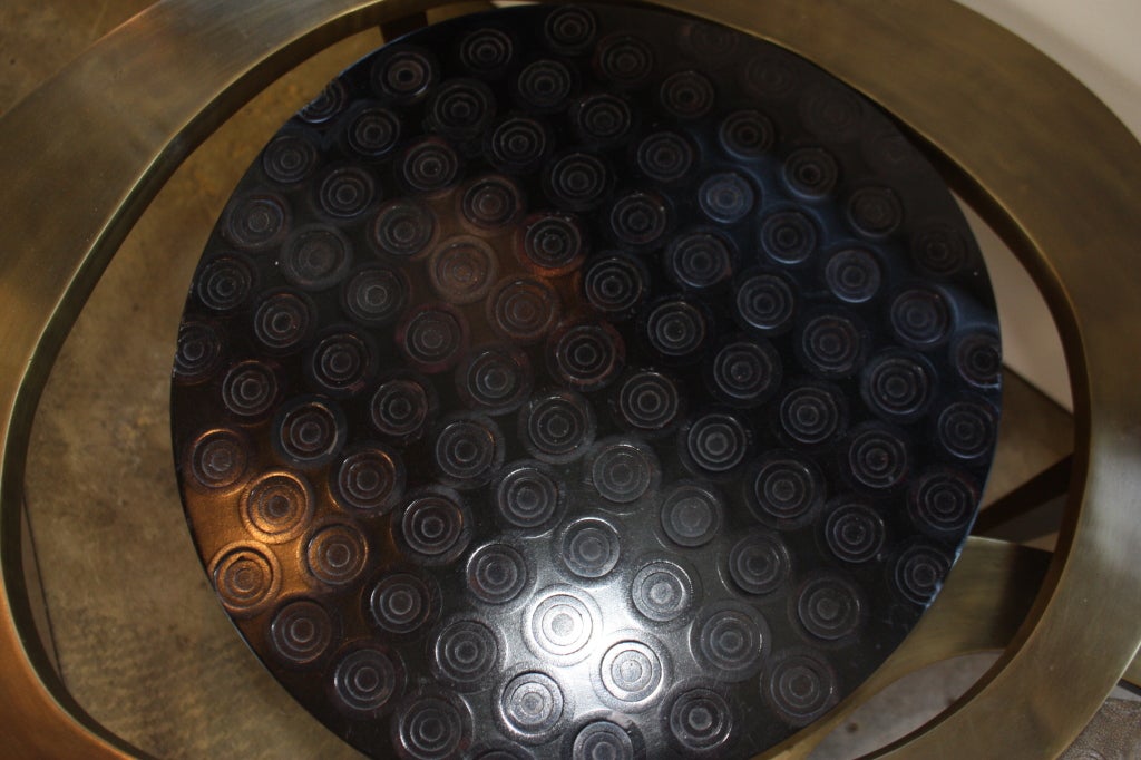 R & Y Augousti nesting coffee table In Excellent Condition In Highland Park, IL