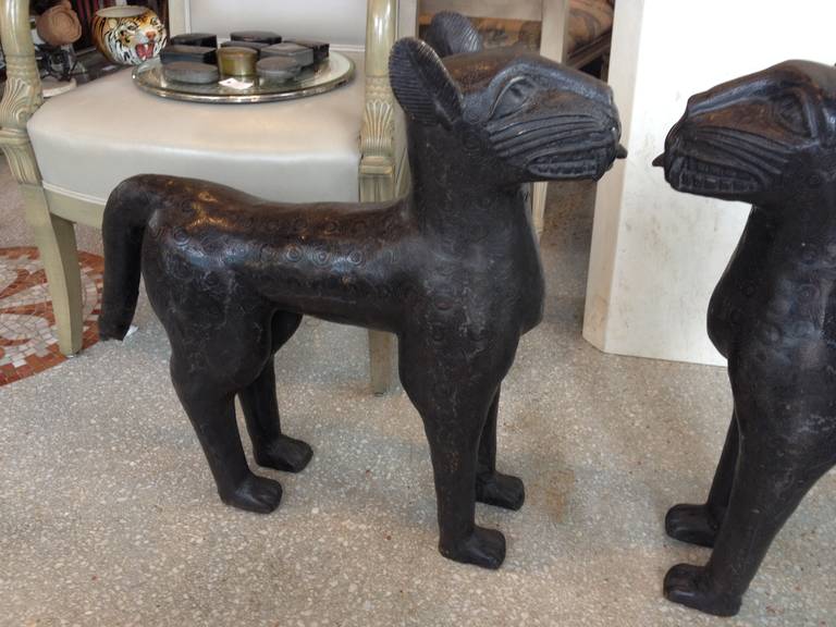 Pair of Bronze Leopards In Good Condition In Winnetka, IL