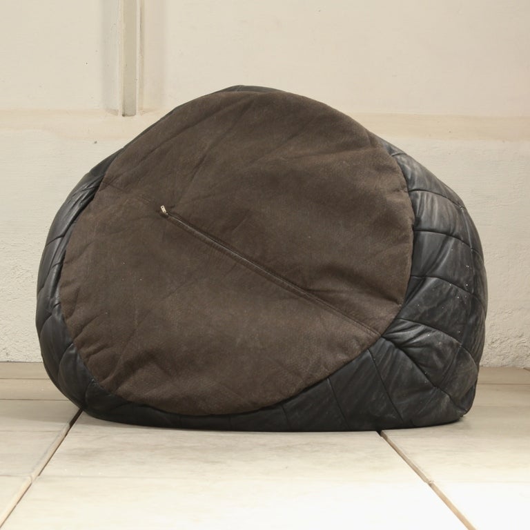 1970's Leather patched seating/bean bag & ottoman attr De Sede In Excellent Condition In Antwerp, BE