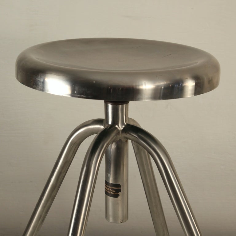 Industrial adjustable stool in stainless steel In Excellent Condition In Antwerp, BE