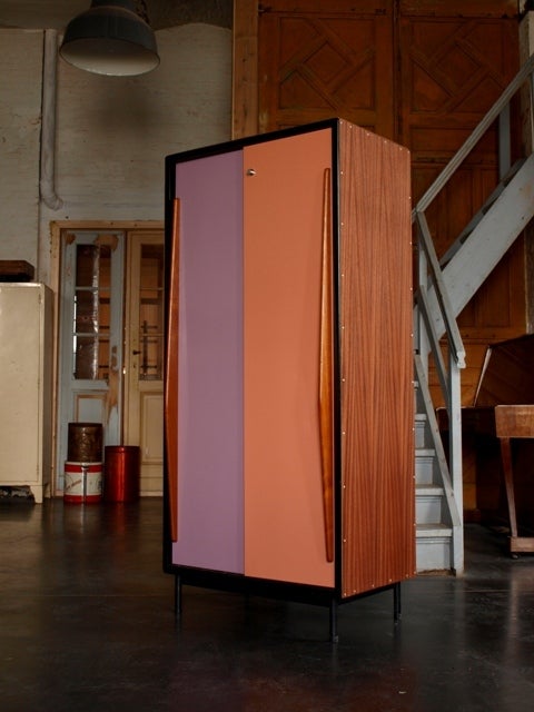 Van Der Meeren cabinet Salmon pink- violet 5