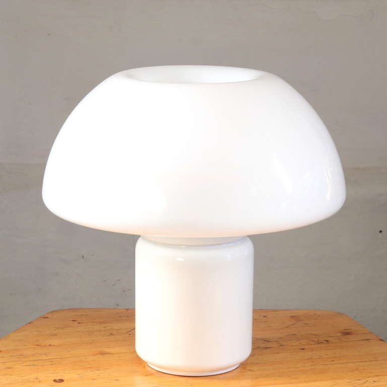 XL 1960's Mushroom Lamp Design Elio Martinelli for Martinelli Luce In Good Condition In Antwerp, BE